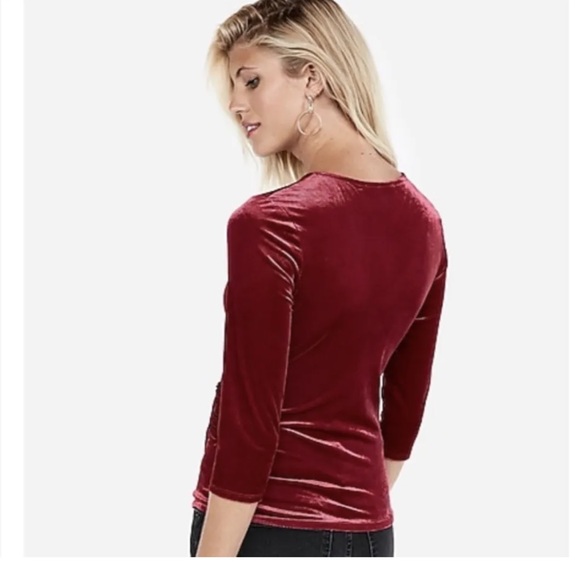 NWT Express Ribbed Velvet Wrap Front Tie Red Small - Picture 2 of 2